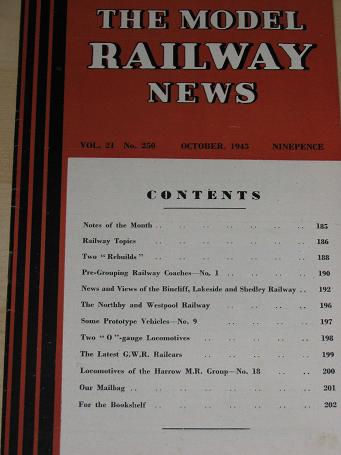 THE MODEL RAILWAY NEWS magazine, October 1945 issue for sale. Vintage HOBBIES, TRAINS publication. C