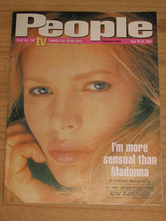 KIM BASSINGER COVER PEOPLE MAG AUG 1622 1992 VINTAGE SUNDAY SUPPLEMENT