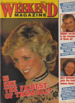 PRINCESS DIANA 1987 WEEKEND MAGAZINE CELEBRITY ROYALTY COVER VINTAGE PUBLICATION FOR SALE